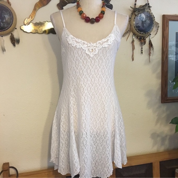 Vintage 90s Delicates white lace stretchy chemise - Picture 1 of 7